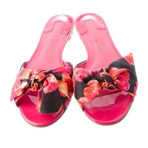 SALVATORE FERRAGAMO Floral print slides